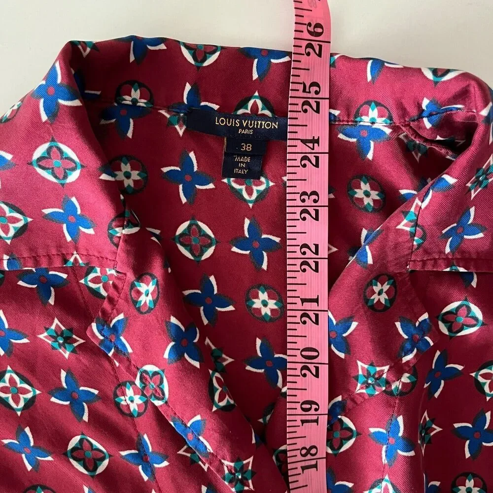 Louis Vuitton Silk Pajama Top Size Italian 38 US 6 Burgundy Luxury‎ Old Money